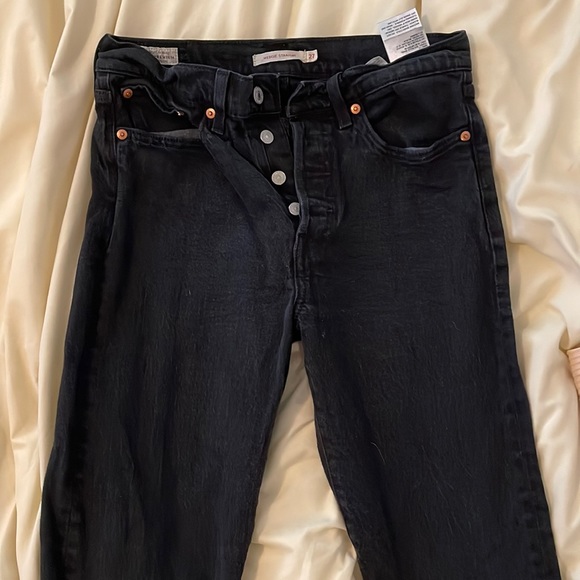 Wedgie Straight Ankle in Black Heart
LEVI'S - Picture 4 of 6